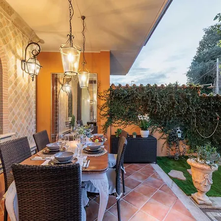 Villa Tranquil Coastal Near Rome *