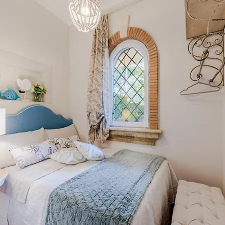 Tranquil Coastal Near Rome Villa